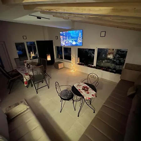 Zora Blidinje Holiday home *